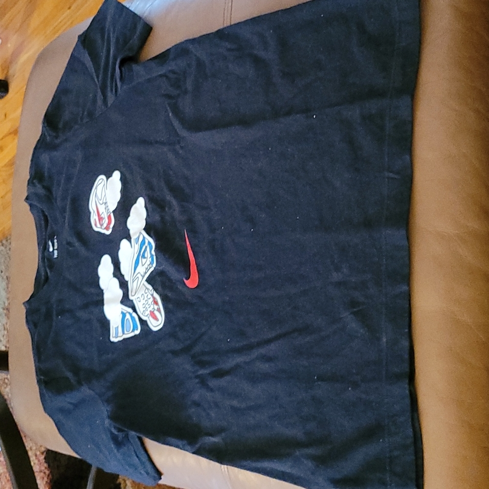 Boys nike shirt